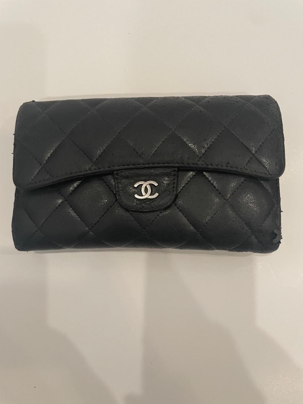 CHANEL Black wallet with Silver-Tone Hardware and WOC conversion insert